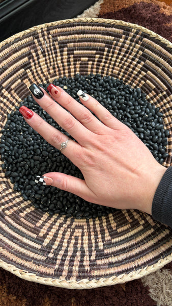 DAINTY CONCHO STACKER RING