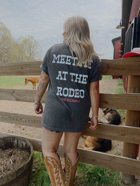MEET ME @ THE RODEO: PEPPER