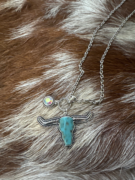 WESTERN PRINT RHINESTONE STEERHEAD NECKLACE - SILVER / TURQUOISE