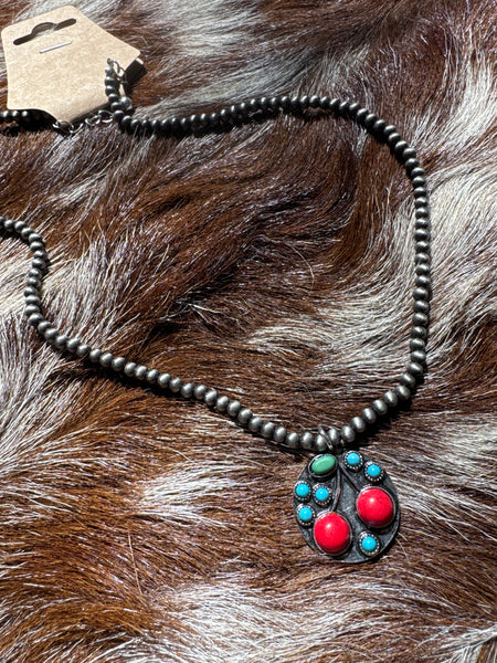 Western Cherry Stone Pearl Necklace