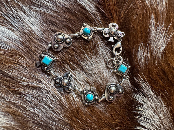 WESTERN SEMI STONE POKER BRACELET