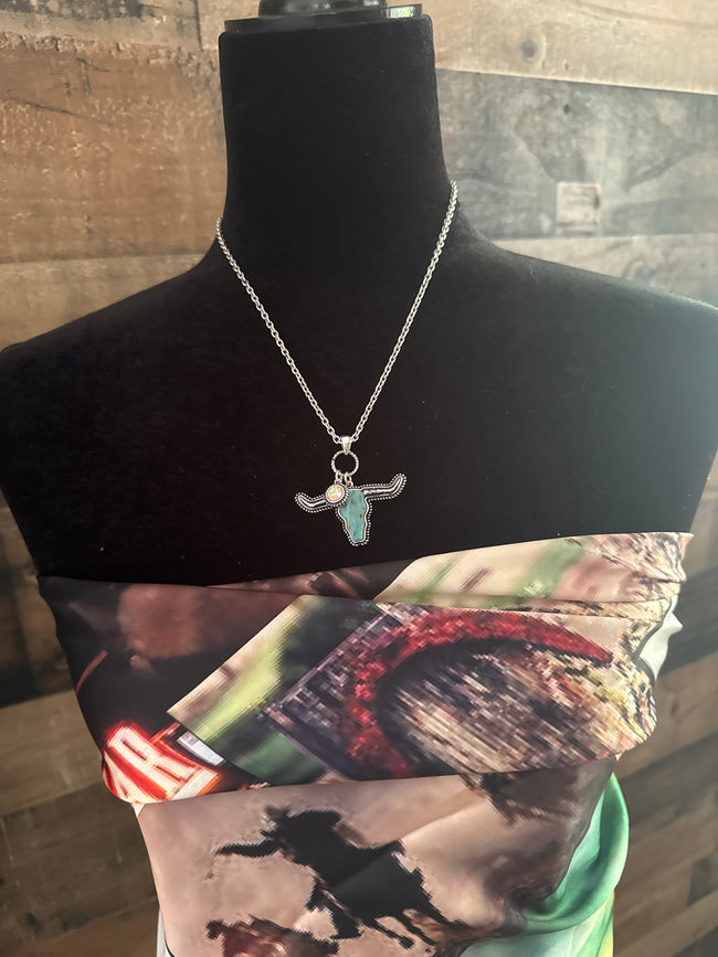 WESTERN PRINT RHINESTONE STEERHEAD NECKLACE - SILVER / TURQUOISE