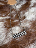 Checkered Pendant Bar Necklace - Blk/Wht