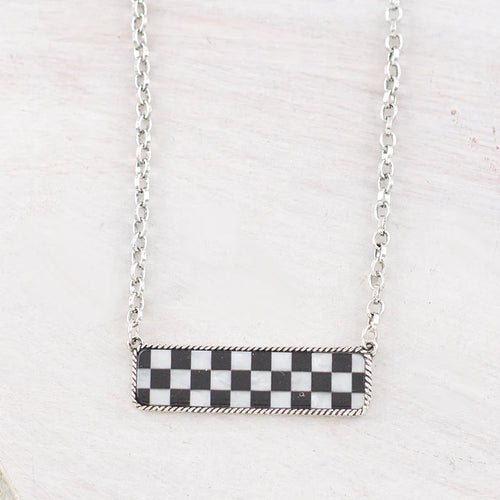 Checkered Pendant Bar Necklace - Blk/Wht