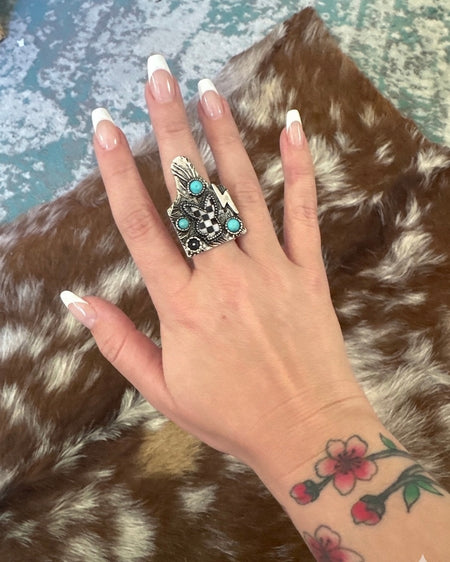 8 Ball Heart Ring
