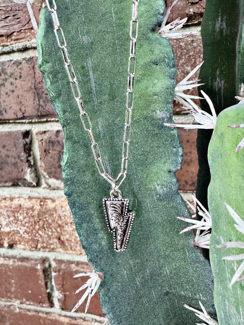 Western Dainty Thunder Bolt Necklace