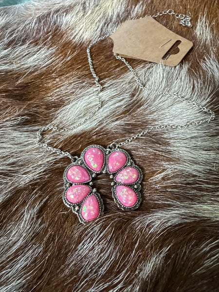 Checker Spade Necklace - Turq