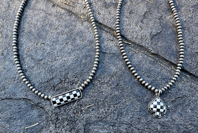 Western Checker Pendant Choker