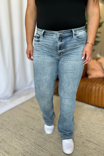 Judy Blue - Medium Rise Bootcut Jeans