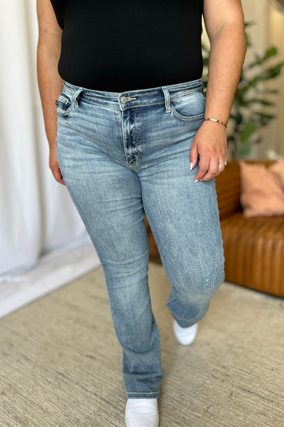 Judy Blue - Medium Rise Bootcut Jeans