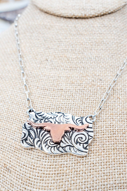 TWO-TONE LONE PRAIRIE STEER NECKLACE